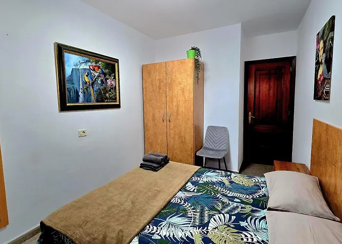 Apartment Elegant Valero 3 Bedrooms Los Cristianos (Tenerife)